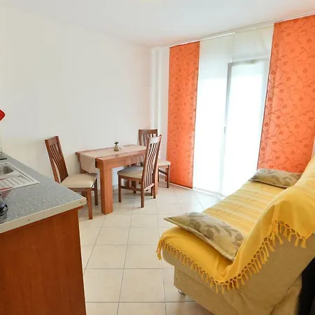 Smiljanic Πανσιόν