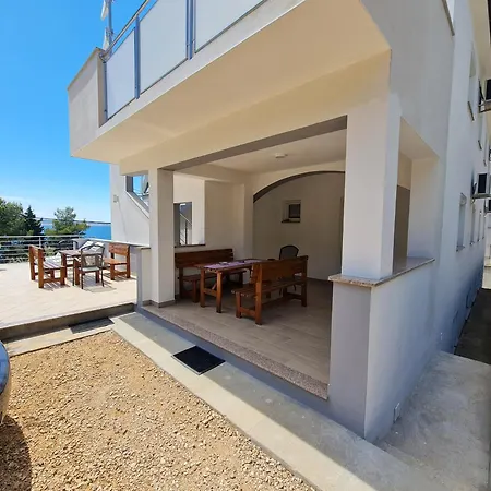 Guest house Smiljanic 3*